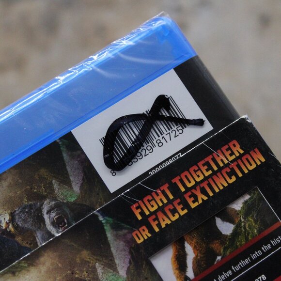 Godzilla x Kong: The New Empire [Blu-ray] DIGITAL CODE W/SLIPCOVER New Sealed - Picture 4 of 8